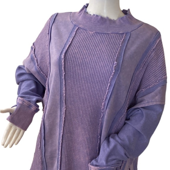 Periwinkle Washed Mixed Fabrics/Long Sleeve Pullover Top /thumbholes/ tunic NWT - Picture 6 of 15